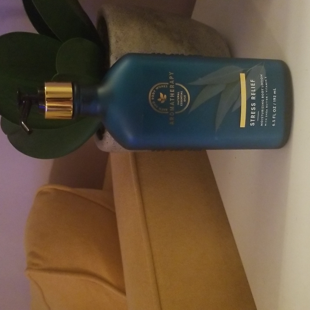 BBW Aromatherapy Lotion - Eucalyptus Tea Stress Relief